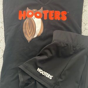 black hooters outfit